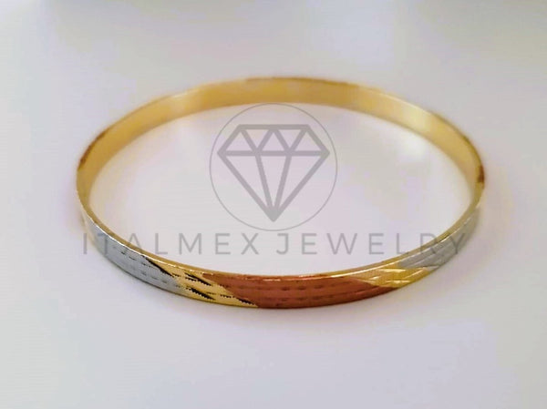 Pulsera Elegante - 104542 - Aro Rayado Diagonal 65mm Oro Laminado 18K