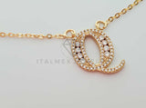 Collar Elegante - 101427 - Collar Inicial "Q" Con CZ Clara Oro Laminado 18K