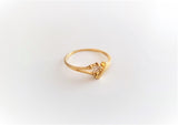 Anillo de Lujo - 103134 - Estilo Solitario V CZ Clara Oro Laminado 18K